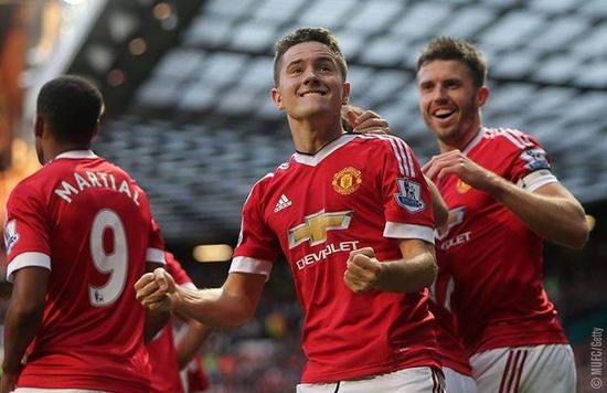 以利用的突 以利用的突