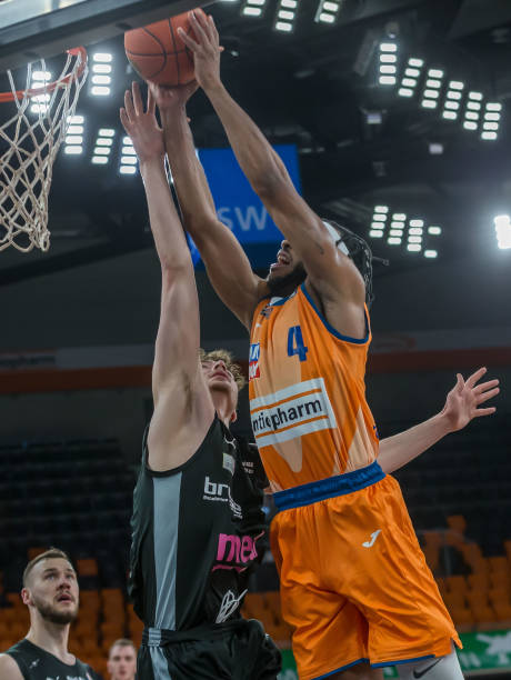 展必将在广 展必将在广